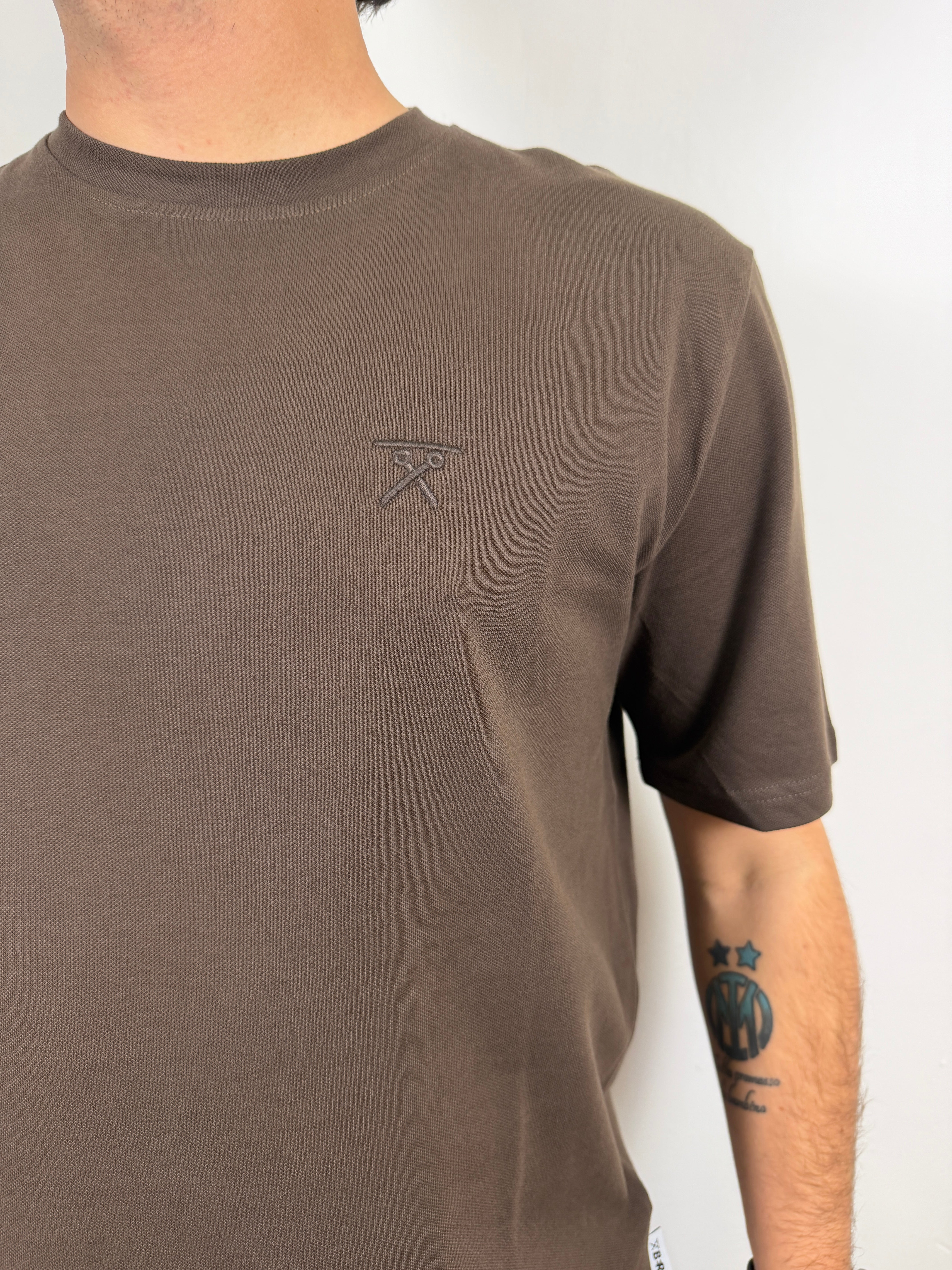 T-SHIRT PIQUET BERNA MARRONE