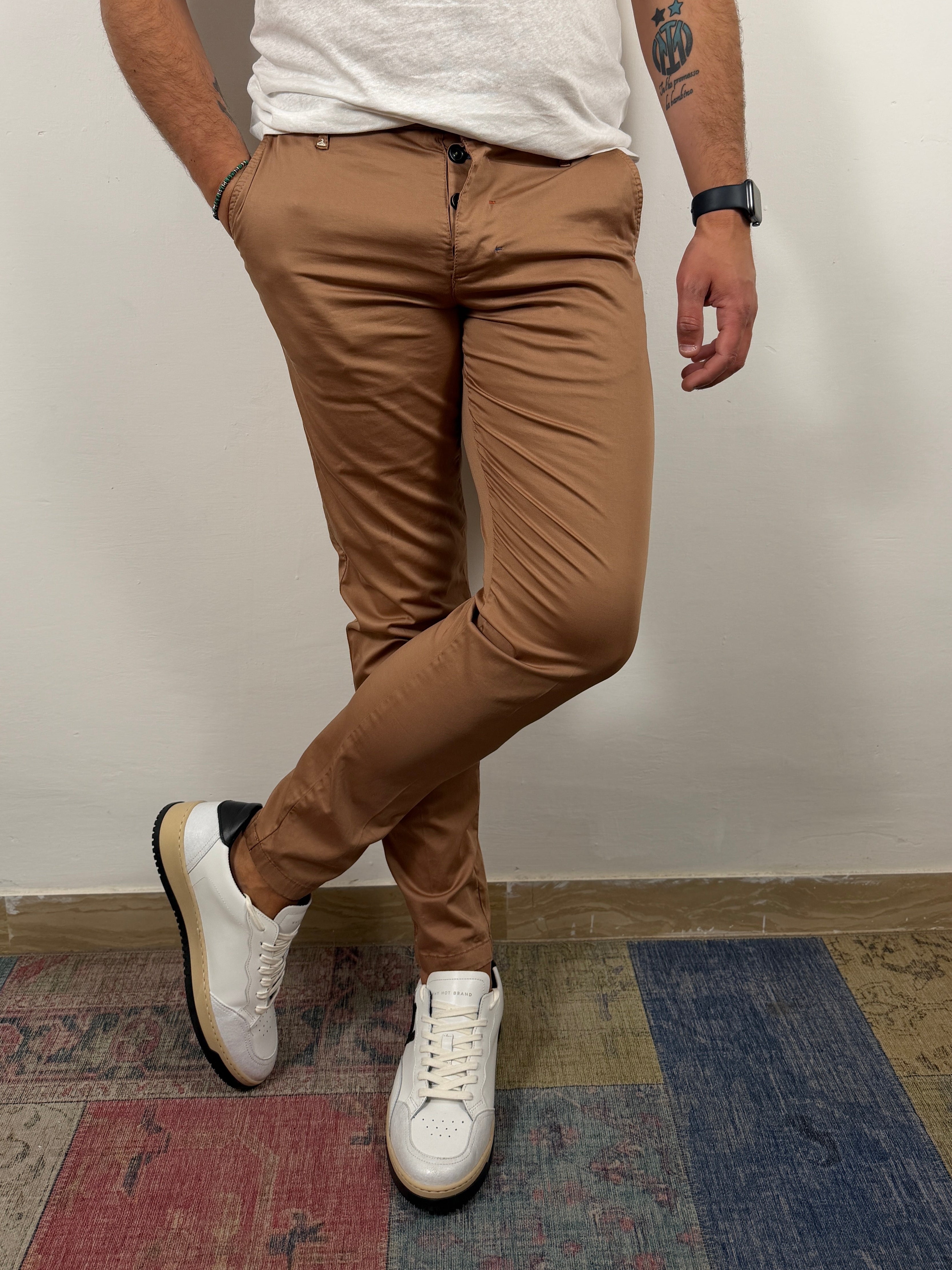 CHINOS RASO BERNA MARRONE