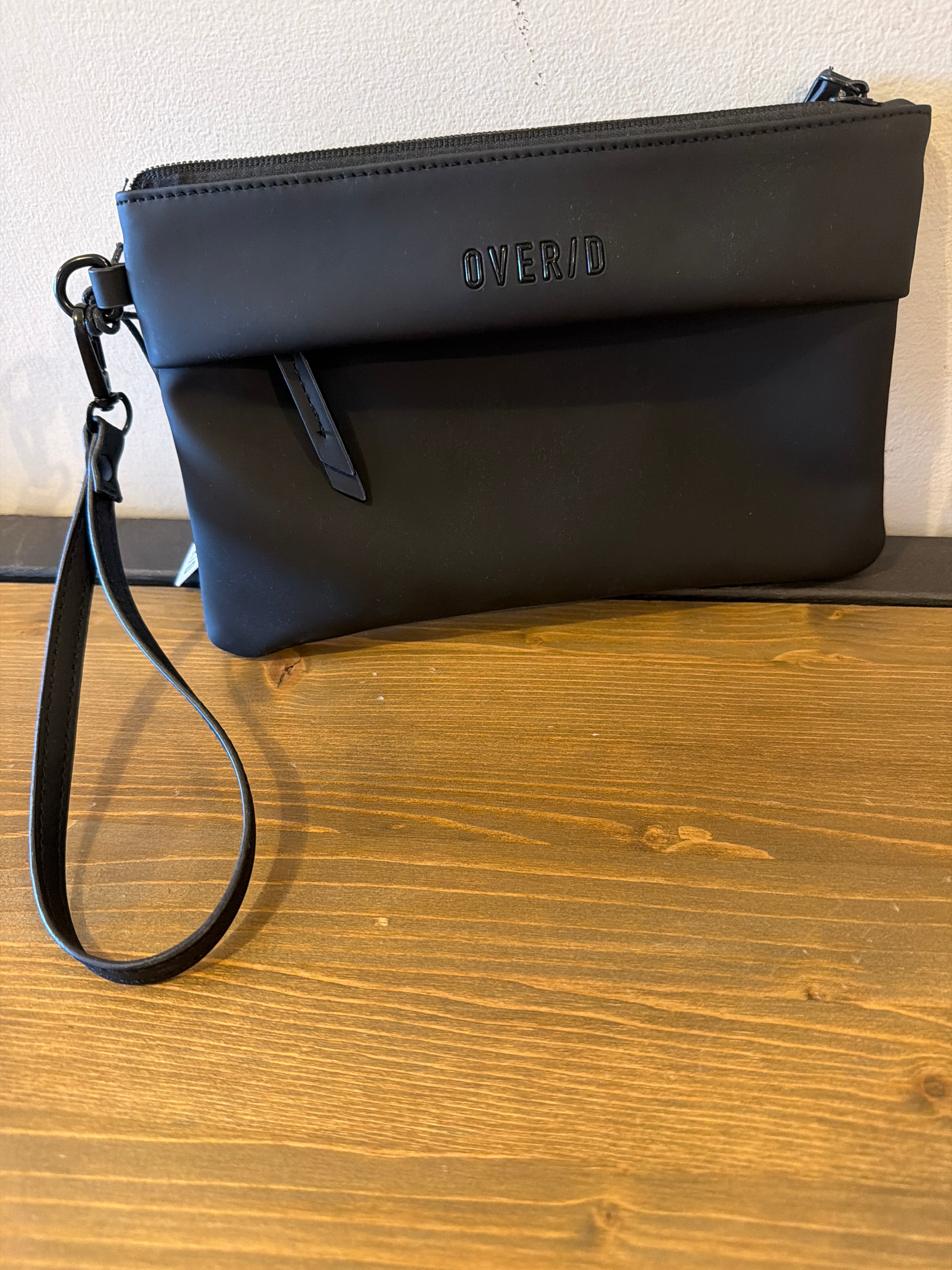 POCHETTE OVER-D NERA