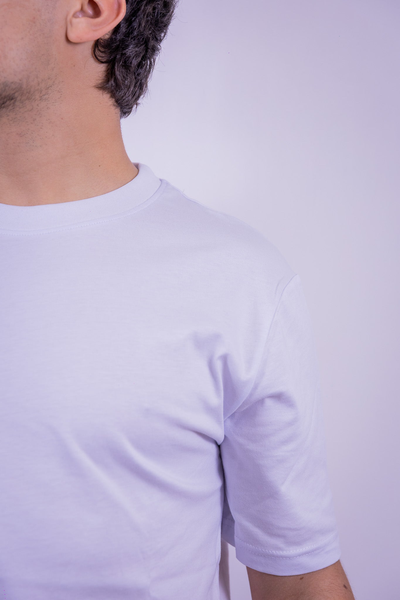 T-SHIRT PARICOLLO OVER-D BIANCA